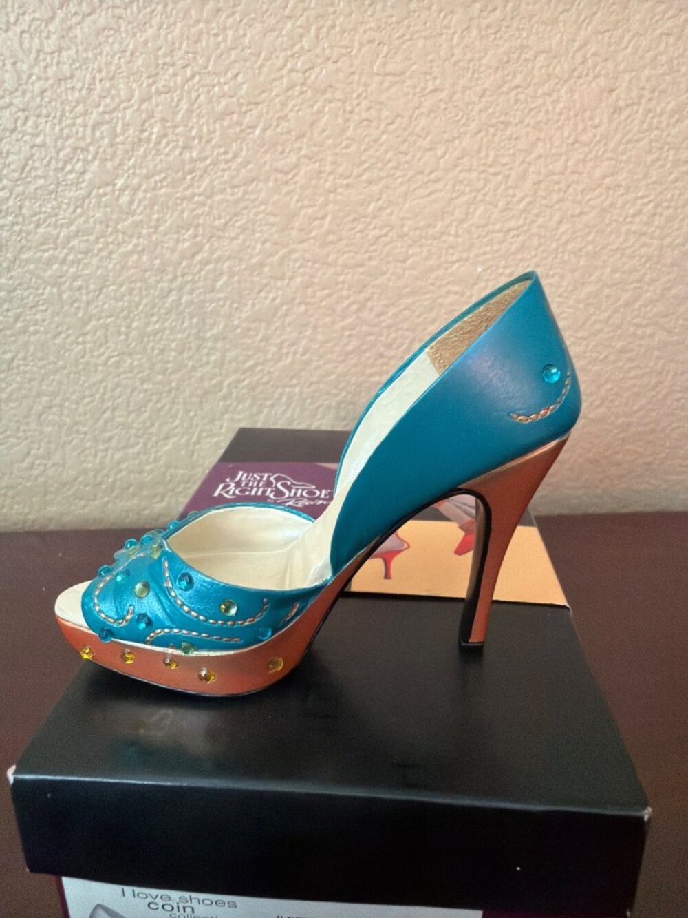 2004 Just the Right Shoe by Raine “Strutt Your Stuff” Love Shoe Coins Pre-owned - Picture 7 of 13